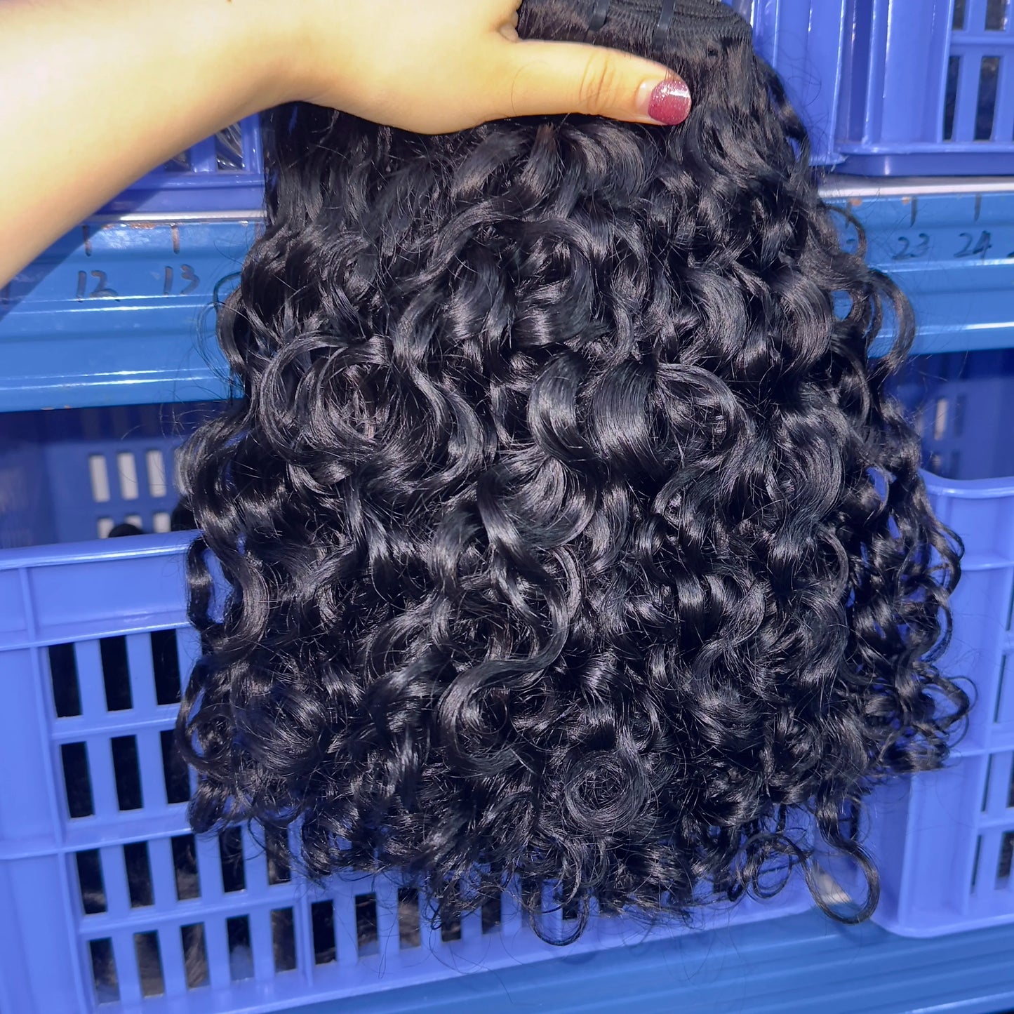 Wholesale Burmese Curly 100% Human Hair Bundles Raw Indian Cuticle Aligned Hair Curly Bundle Raw Hair Bundles for Black Women